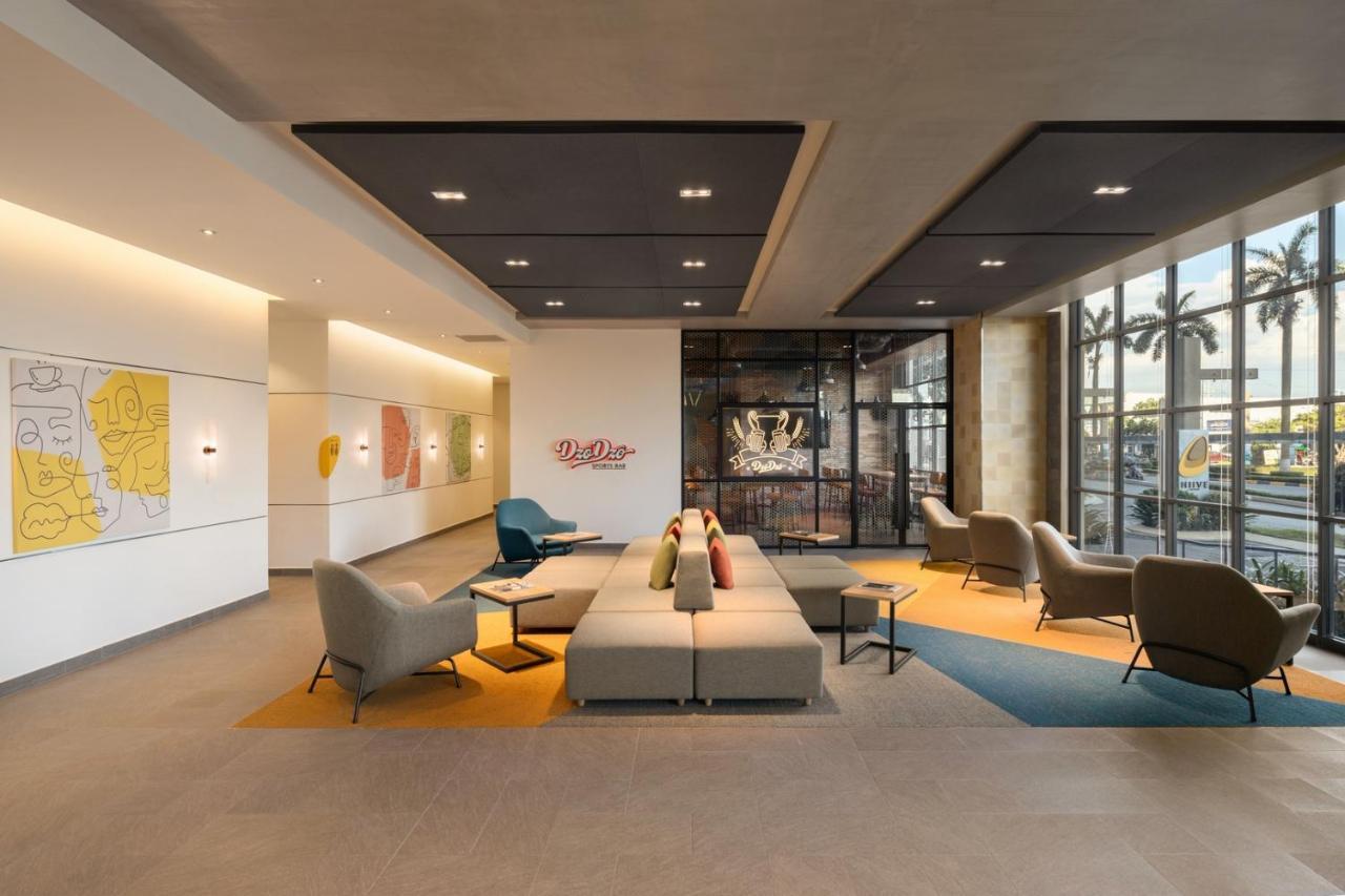 Hotel Hiive By Fusion Binh Duong - Vsip 1 Thuan An Exterior foto