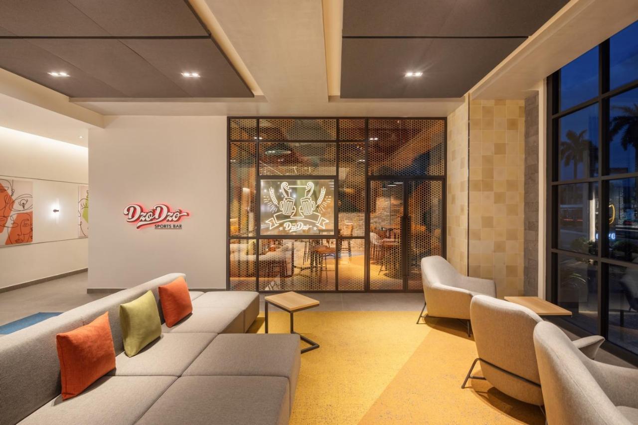 Hotel Hiive By Fusion Binh Duong - Vsip 1 Thuan An Exterior foto