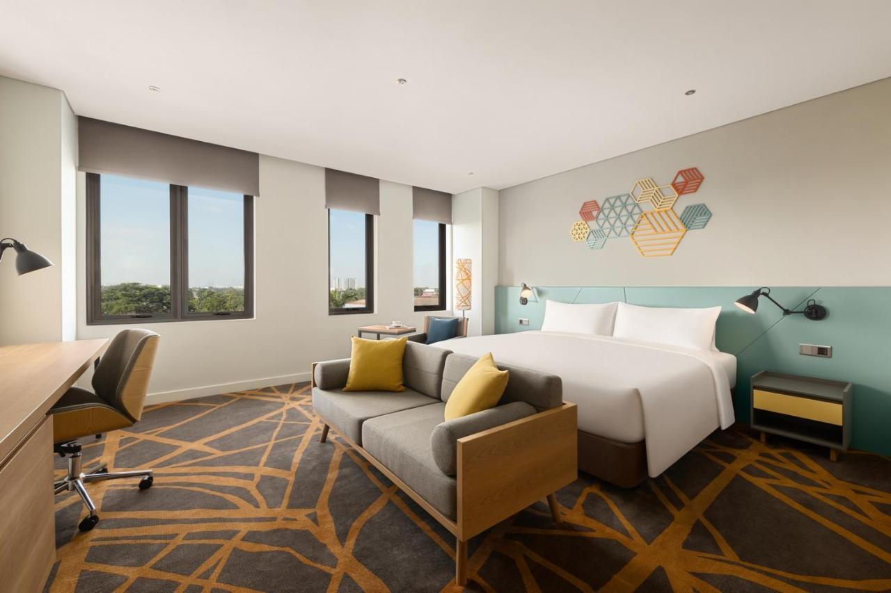 Hotel Hiive By Fusion Binh Duong - Vsip 1 Thuan An Exterior foto